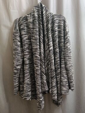 My Beloved Black & White Marled Open-Front Cardigan